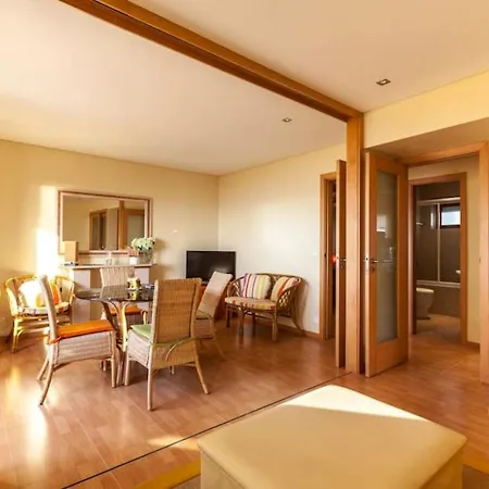 Сasa de vacaciones Comfortable House In With Sea View And Parking