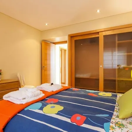 Comfortable House In With Sea View And Parking * Moledo (Viana do Castelo)