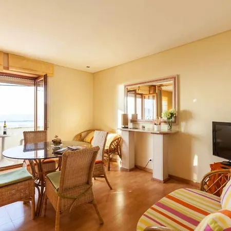 Σπίτι διακοπών Comfortable House In With Sea View And Parking