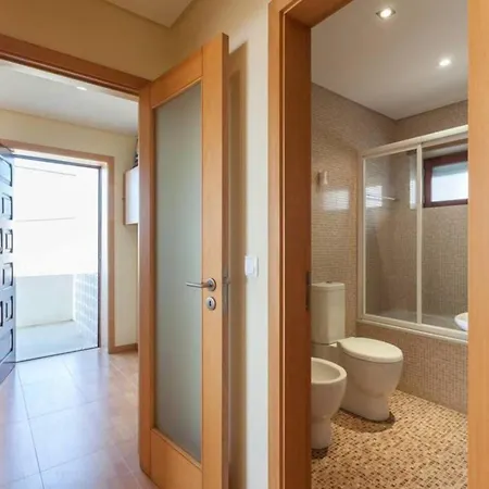 펜션 Comfortable House In With Sea View And Parking 몰레도