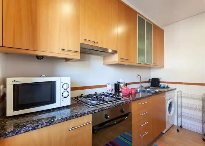 Comfortable House In With Sea View And Parking Moledo (Viana do Castelo)