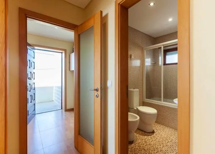 Vakantiehuis Comfortable House In With Sea View And Parking *