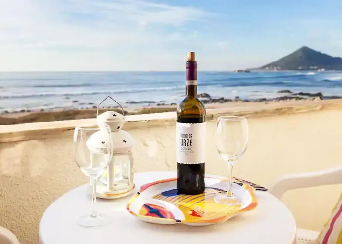 Comfortable House In With Sea View And Parking Moledo (Viana do Castelo)